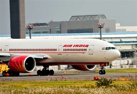 Atenție, zboruri interne! Air India anunță creșterea prețurilor ...