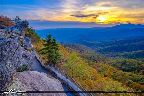 Blowing Rock, NC, er en naturlig vidunder i Blue Ridge Mountains