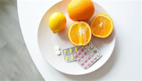 C Vitamīna Zinātne: Vai Tā Lietošana Var Novērst Saaukstēšanos?