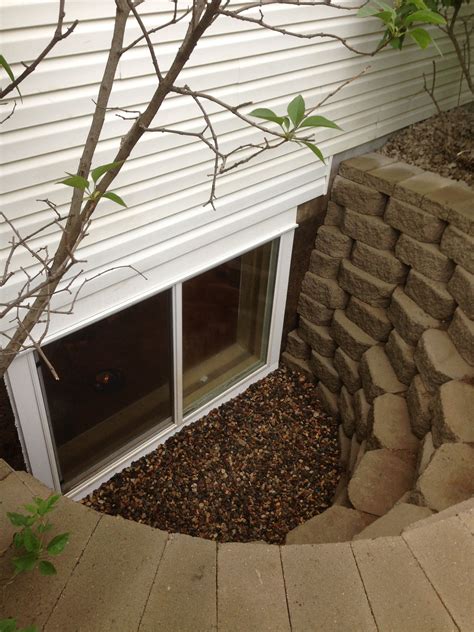 Creating a moat in front of a basement window - ideas for designing