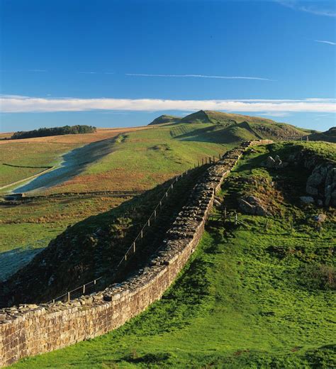 Hadrians mur: topp 6 severdigheter langs Englands mest berømte ruin