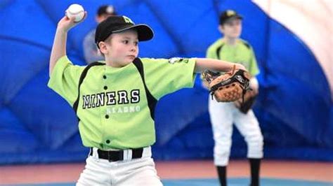 Mohli By Se Hráči Baseballu Naučit Více Z Fyzikální Třídy Než Jarní Trénink?