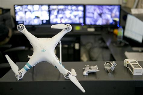 Quand Un Drone S'Écrase Dans Un Avion, Tout Le Monde Passe Un Mauvais Moment