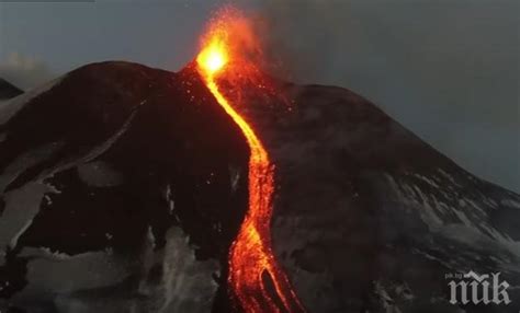 Защо Планината Етна В Италия Продължава Да Изригва?