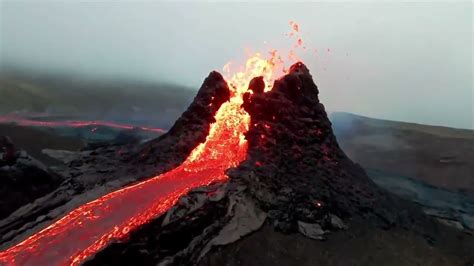 Землетрясения Толчок Исландский Вулкан, Как Он Наполняется Магмой