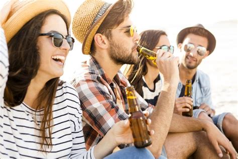 Пиенето На Препоръчителното Количество Алкохол Може Все Пак Да Съкрати Живота Ви