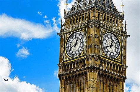 런던 의회의 집들에 대한 주요 관광 명소 탐험